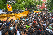 India: Hundreds Bring Communism to Massive Youth Protests