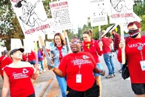 Seattle (USA) Educators Wide Open to Communism