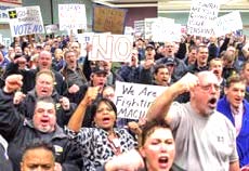 Estados Unidos: Obreros De Boeing Luchan Contra El Racismo y Desempleo