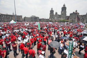Primero de Mayo en la Ciudad de México: Acabar la Explotación y la Ideología Capitalista