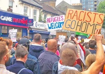 Manifestaciones Pro Inmigrantes Respuesta a la Violencia Racista en Inglaterra