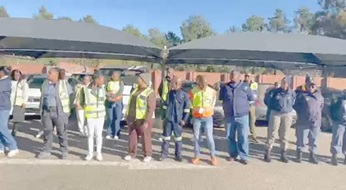 Crece El Trabajo Industrial Comunista Internacional